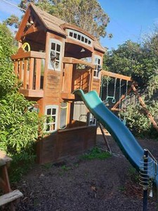 outdoor play equipment gumtree