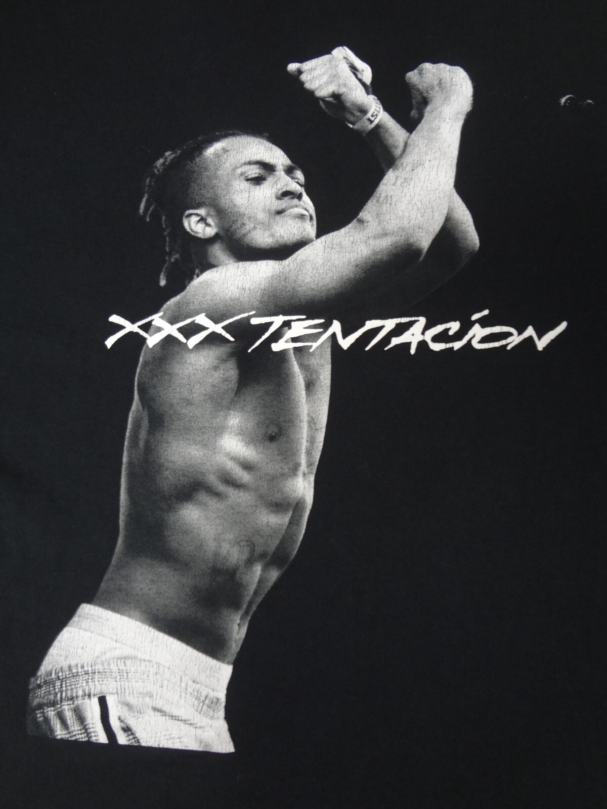 XXXTENTACION LIVE CONCERT PHOTO - BLACK LARGE T-SHIRT J2 | eBay XXXTENTACION LIVE CONCERT PHOTO - BLACK LARGE T-SHIRT J2 | eBay
