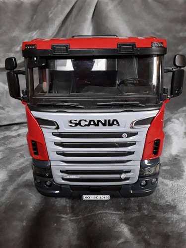 Bruder Lkw Scania Zugmaschine 