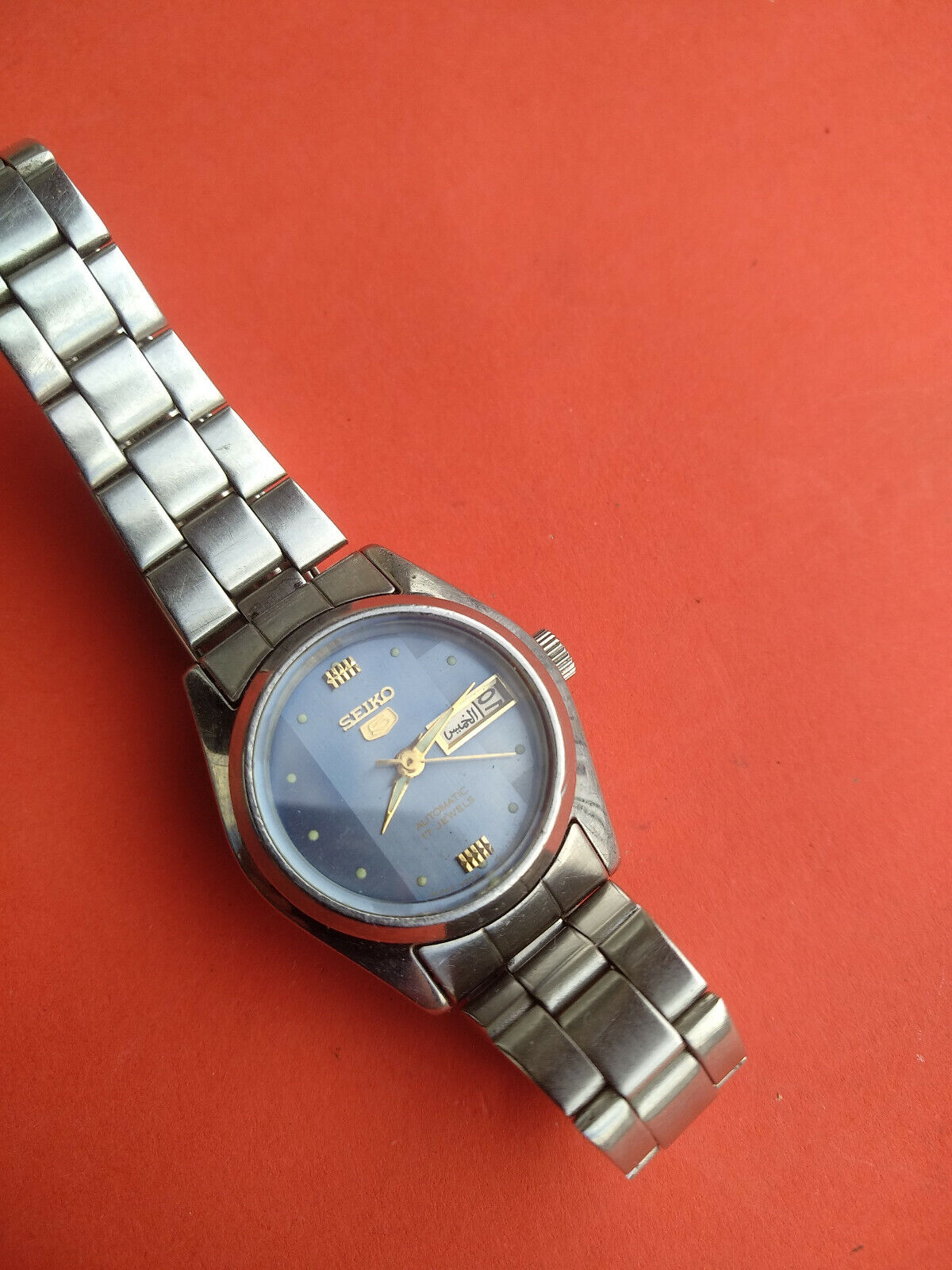 Vintage Seiko 5 4206-0331 Automatic 17j Day/Date Ladies Vintage Seiko 5 4206-0331 Automatic 17j Day/Date Ladies