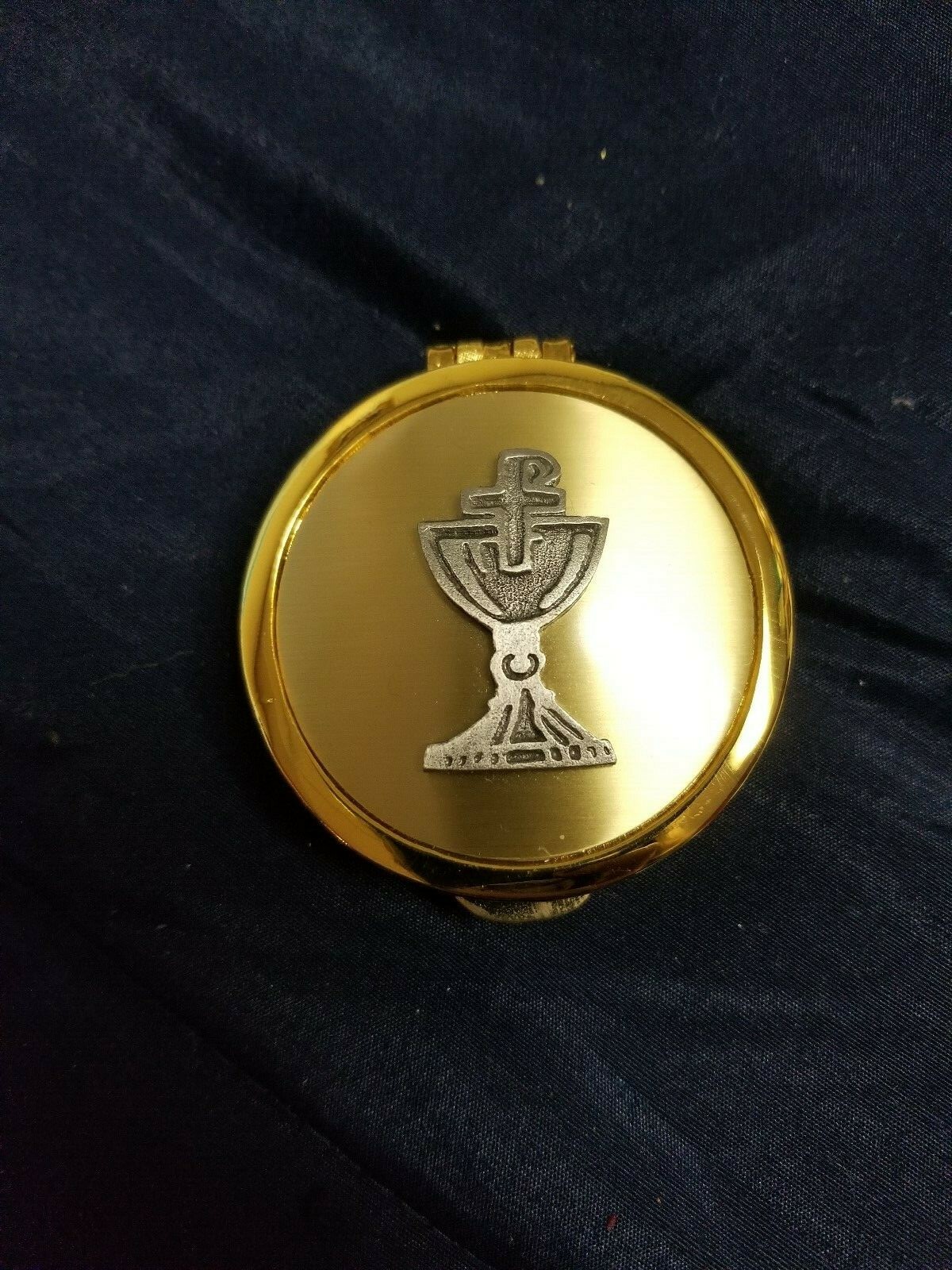 1/2 x 2 1/8 Gold Chalice w/ Cross Pyx