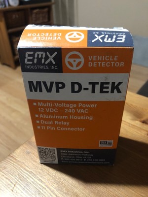 EMX MVP D-Tek Multi-Voltage Vehicle Loop Detector 11 Pin 