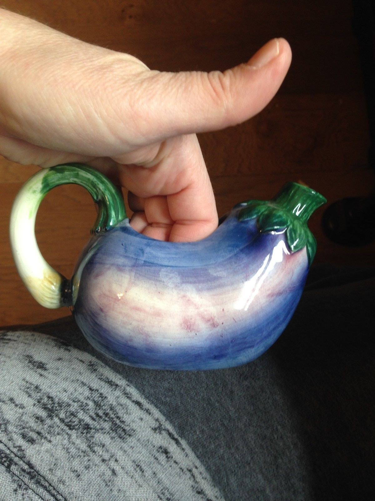 VINTAGE COLORFUL CERAMIC FITZ AND FLOYD EGGPLANT CREAMER WITH FREE SHIPPING