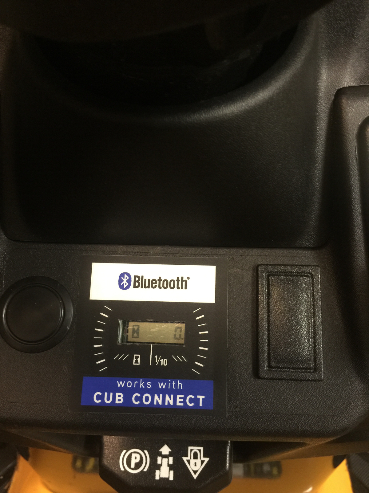 Cub Cadet Bluetooth Enabled Maintenance Meter Kit For XT1, XT2 and RZT