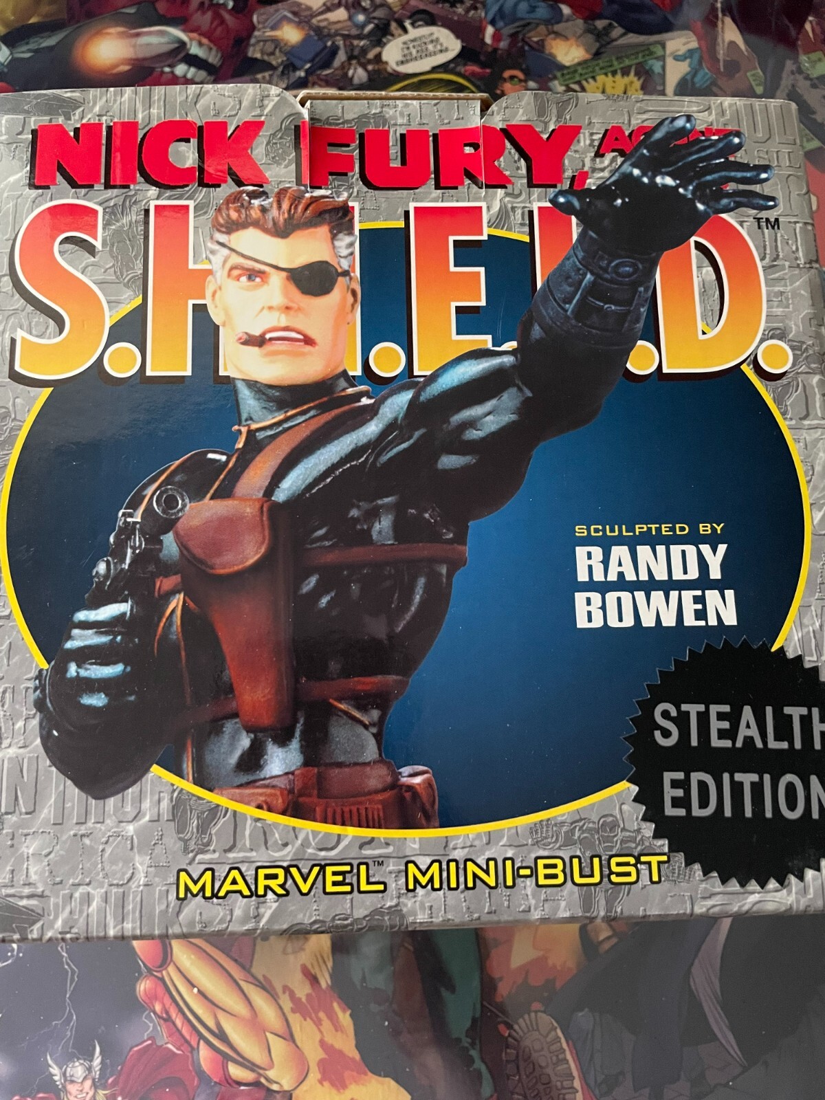 ✷ NICK FURY AGENT OF SHIELD MINI-BUST Nick Fury, Agent of S.H.I.E.L.D. Mini-Bust (Stealth Edition
