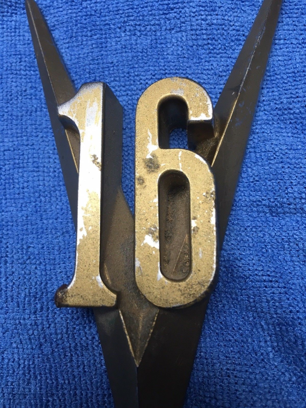 1930 1931 1932 Cadillac V16 V-16 Front Grille Emblem Possibly New 30's