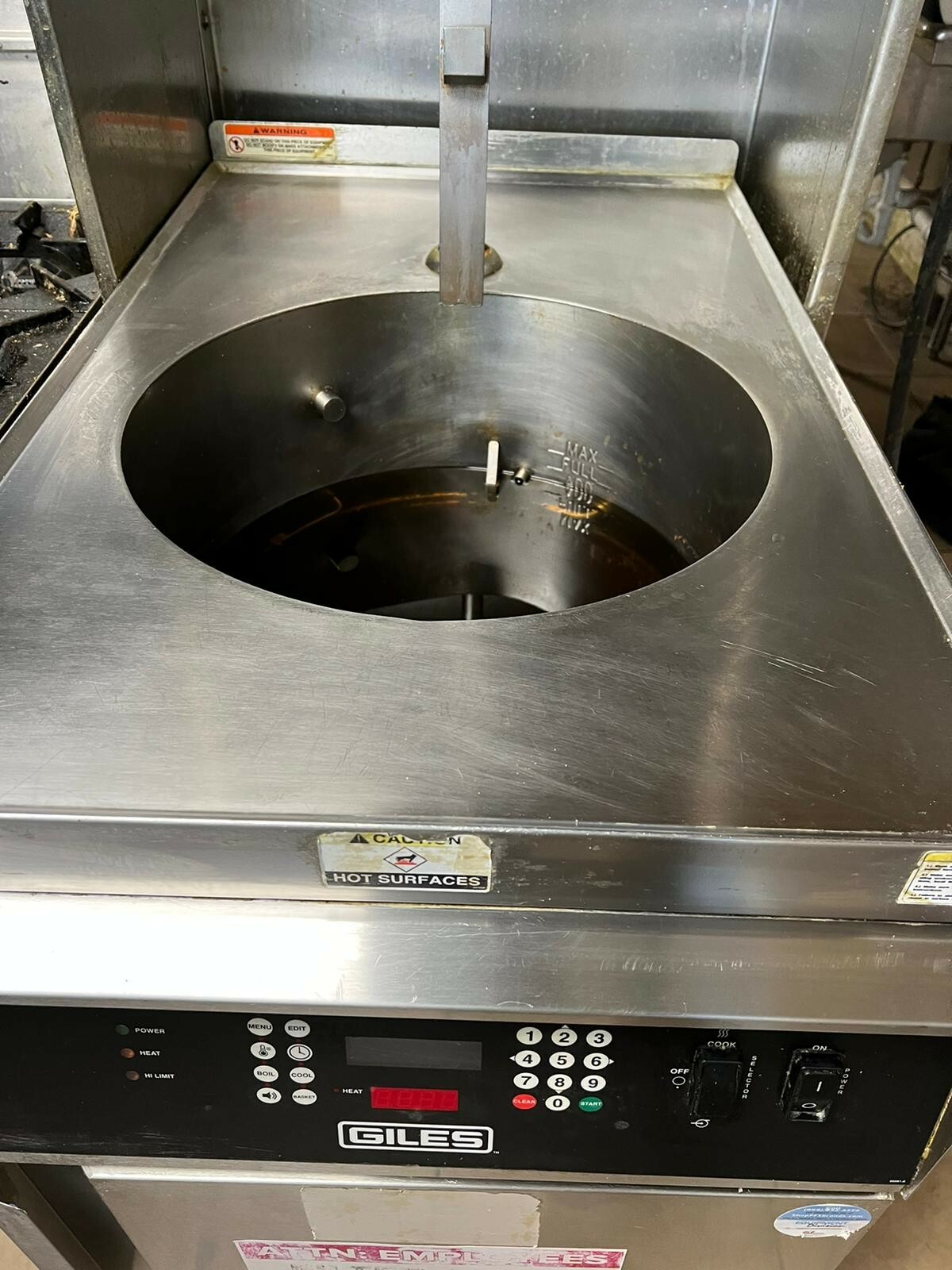 Giles 720 Commercial Electric Deep Fryer in Good Condition