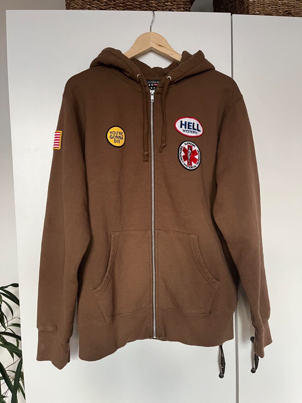 Supreme x Hysteric Glamour Patches Brown Zip Up Hoodie FW17 Supreme x Hysteric Glamour Patches Brown Zip Up Hoodie FW17