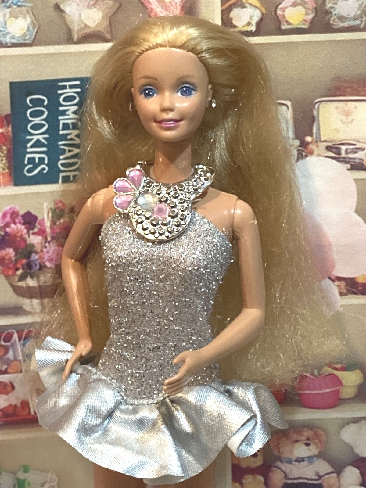 ビンテージ　Barbie Jewels Secrets Barbie ~ Vintage 1986 Mattel 1737 in Original