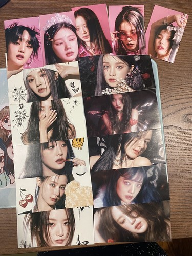 (G)I-DLE HWAA 6人 全員直筆サイン入り ポスター sddefault.jpg