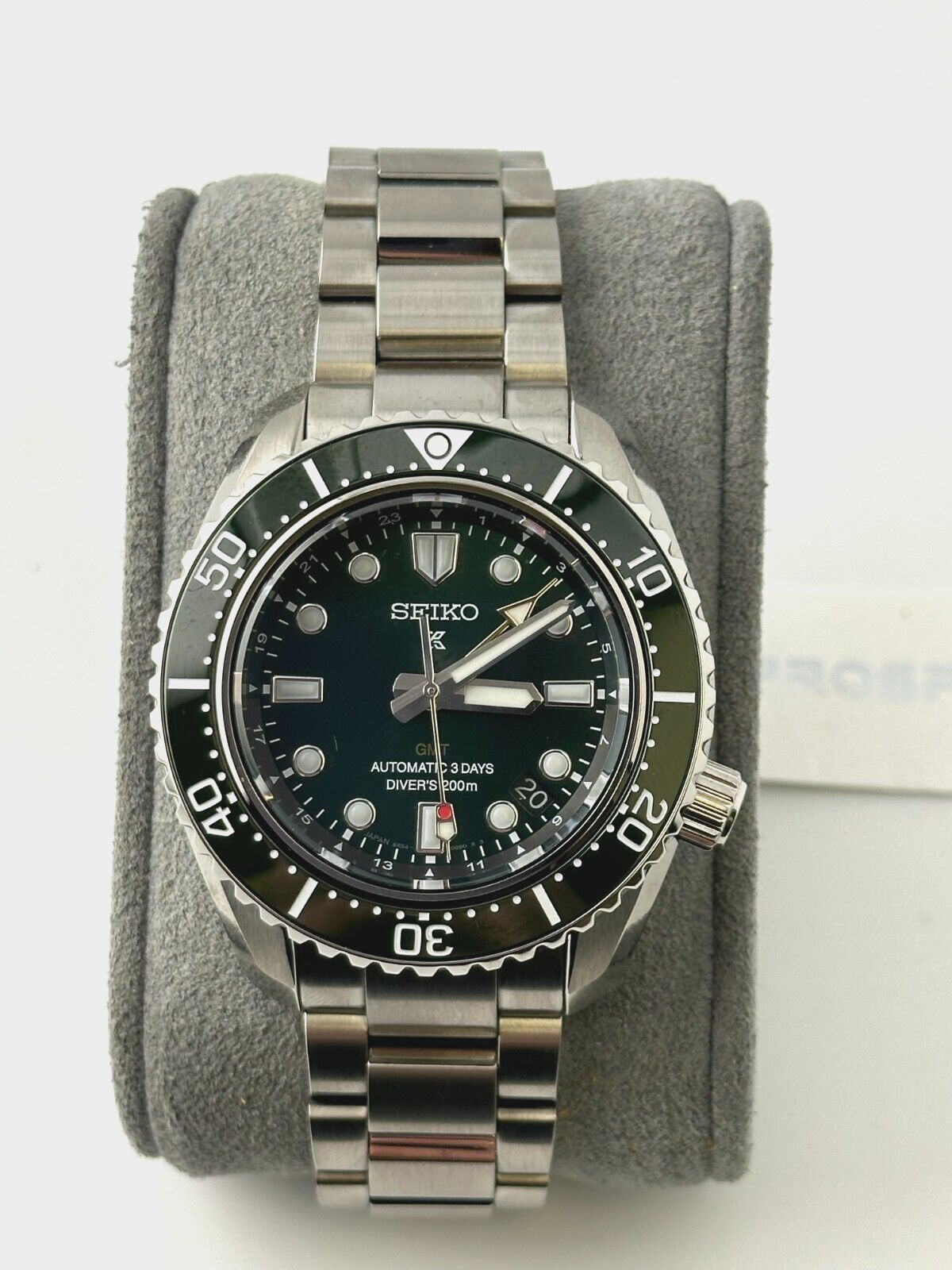 Pre-owned Seiko Luxe Prospex 1968 Diver Gmt Green Dial Spb381 Watch In Box With Tags