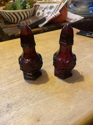 Avon 1876 Cape Cod Ruby Red Salt/Pepper Set 4 1/2'' Tall Excellent Condition 