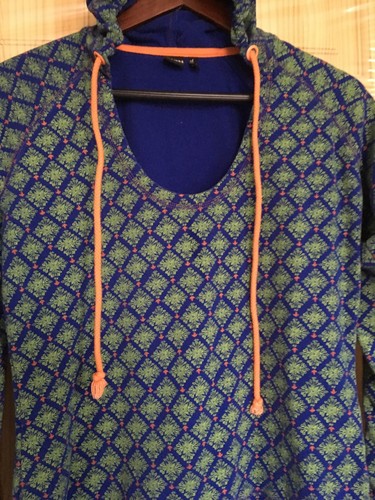 Women's Cruel Blue and Green Sweatshirt hoodie Size M Medium Cotton 100%