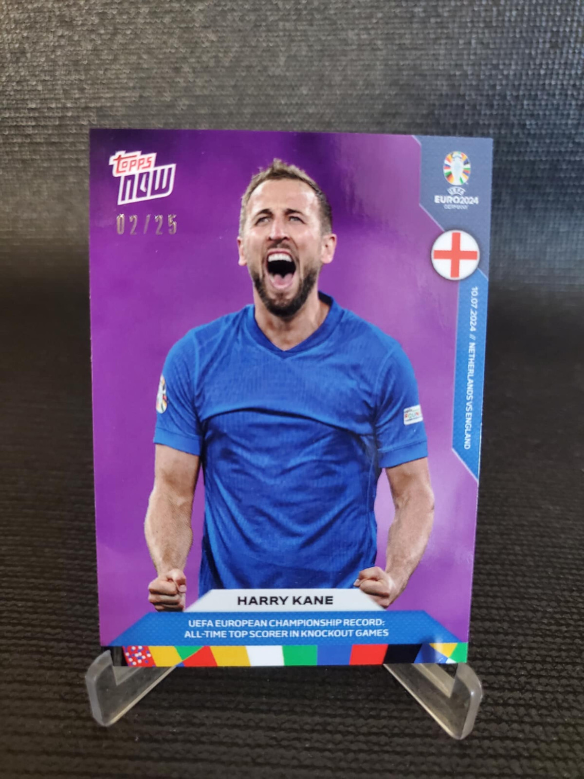 topps ハリーケイン　メモラオート　50シリ 2021-22 Topps UEFA Match Attax Blue Crystal Foil Shirt