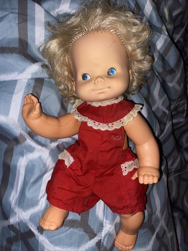Doll Baby That A Way Crawling Vintage Mattel 1982