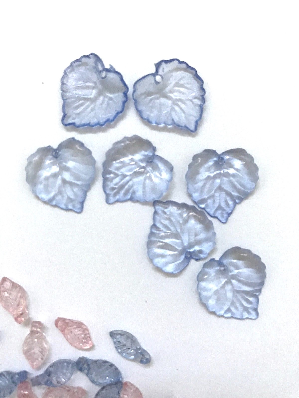 Lot Pastel Acrylic Leaf Loose Plastic Beads Charms Pendant DIY Jewelry Findings