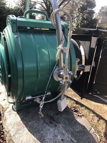 Bardwell & McAlister B&M Junior 2K Fresnel Focusing Studio Film Photo Vid Light