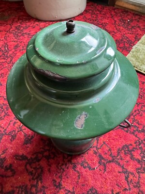 Vintage 1966 Coleman Model 228F Double Mantle Metal Green Lantern Sunshine