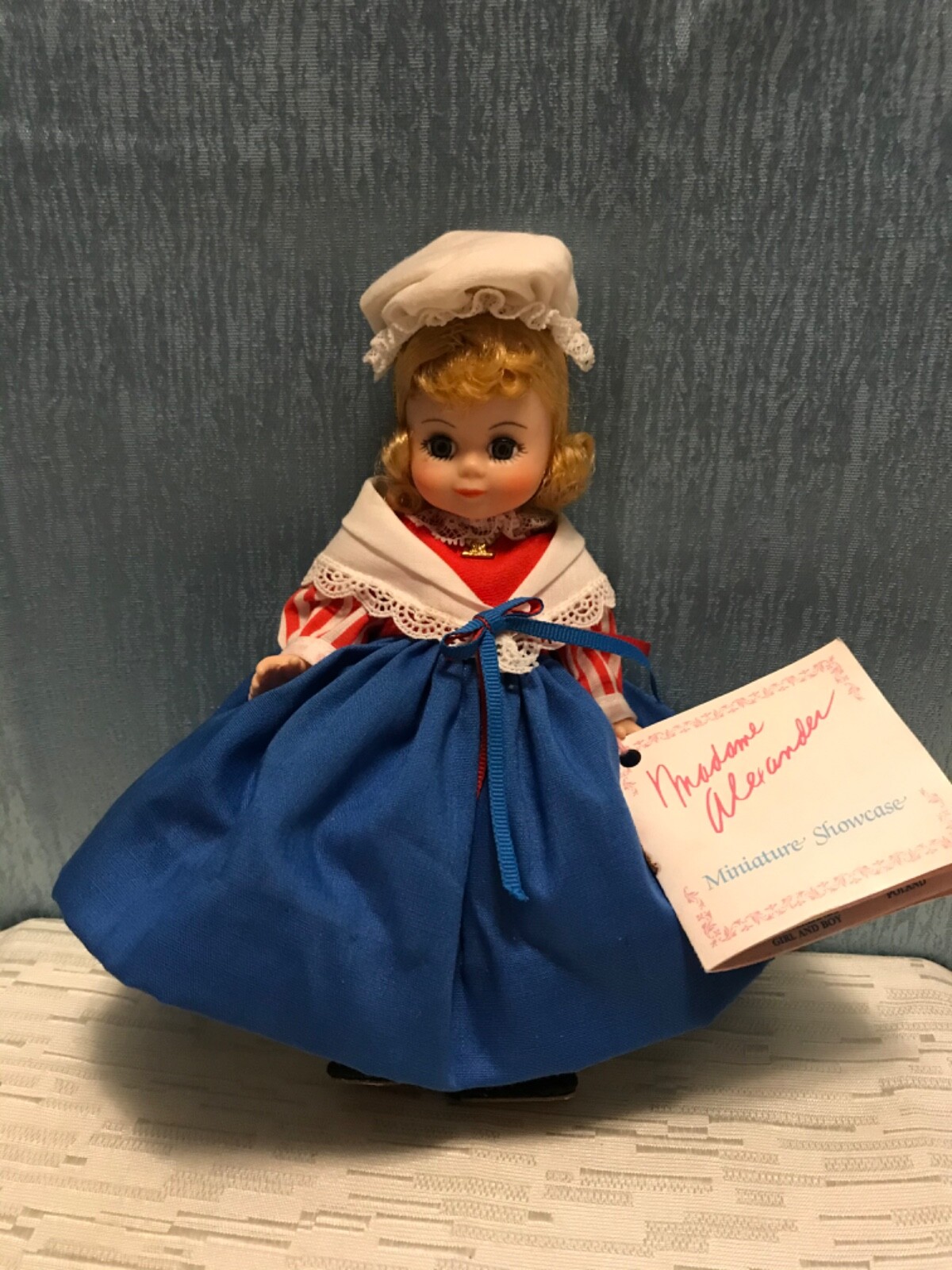 マダム アレクサンダー クイーン エリザベス #597 SLW (1954) マダム アレクサンダー クイーン エリザベス #597 SLW (1954