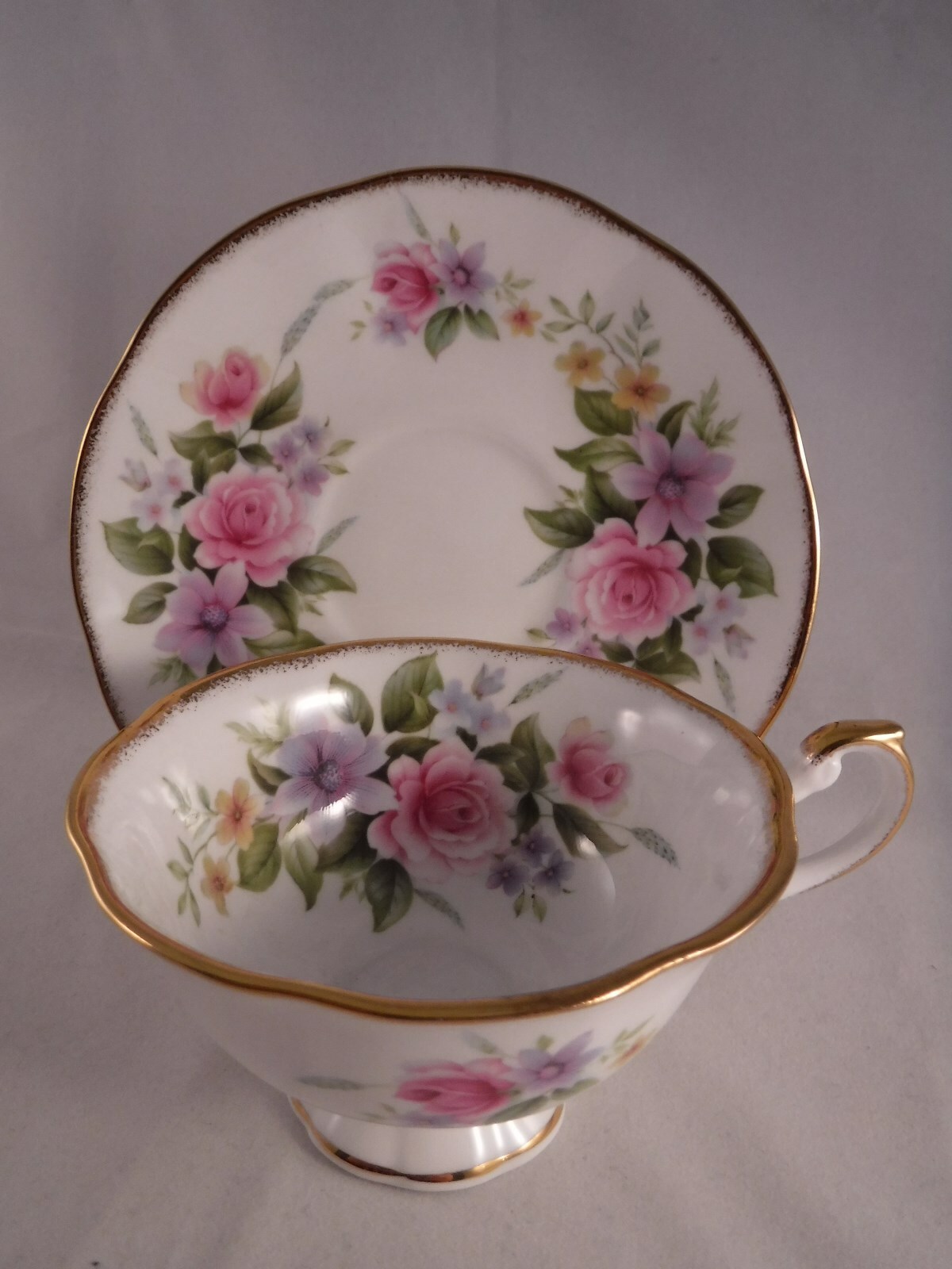 QUEEN'S BONE CHINA CUP SAUCER ROSINA PASTEL FLORAL DESIGN  ENGLAND GOLD TRIM