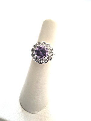 New Rhodium Ring with 1-flower with 1-8mm round amythyst cz, 20 14mm white cz's
