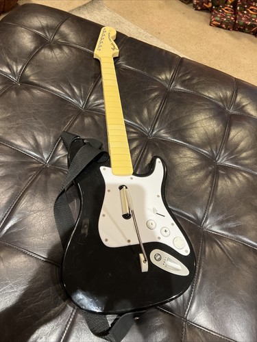 Rock Band Harmonix Guitar Hero Fender Stratocaster Model