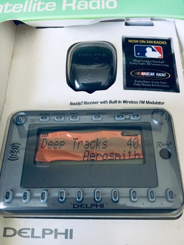 XM Satellite Radio Roady 2 Receiver Delphi SA10085 New Complete in Sun Faded Pkg