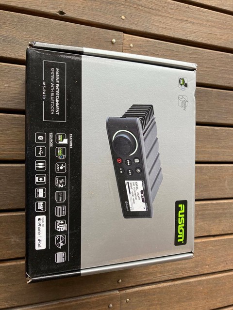 fusion car audio amplifier