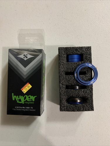 Sacrifice Hyper Integrated Headset Blue