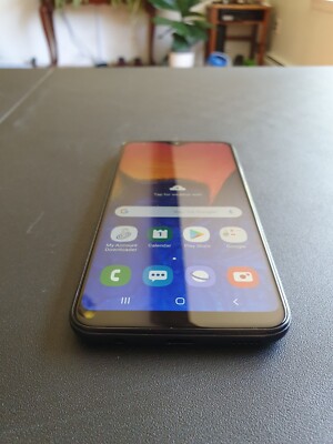Samsung Galaxy A10e - 32 GB - Black (TracFone) (Single SIM)