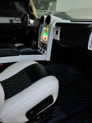image 2 of interior