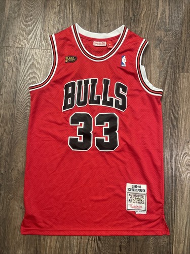 新品 Mitchell&Ness BULLS 33 PIPPEN Jersey Chicago Bulls Pippen #33 Men's Mitchell Ness Swingman Jersey