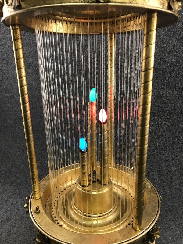 Mid Century 1970s Hollywood Regency Gold Tone Mineral Oil Motion Rain Table Lamp