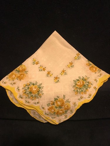 Vintage Yellow Roses Ladies Handkerchief/Hankie