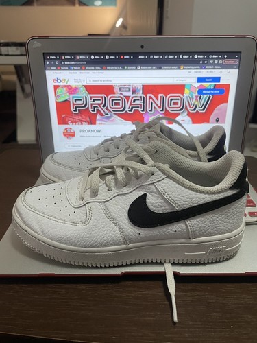 【NIKE】AIR FORCE 1 LOW BE KIND Nike Air Force 1 '07 Low Triple Black 2022 Size 13 US (Watch