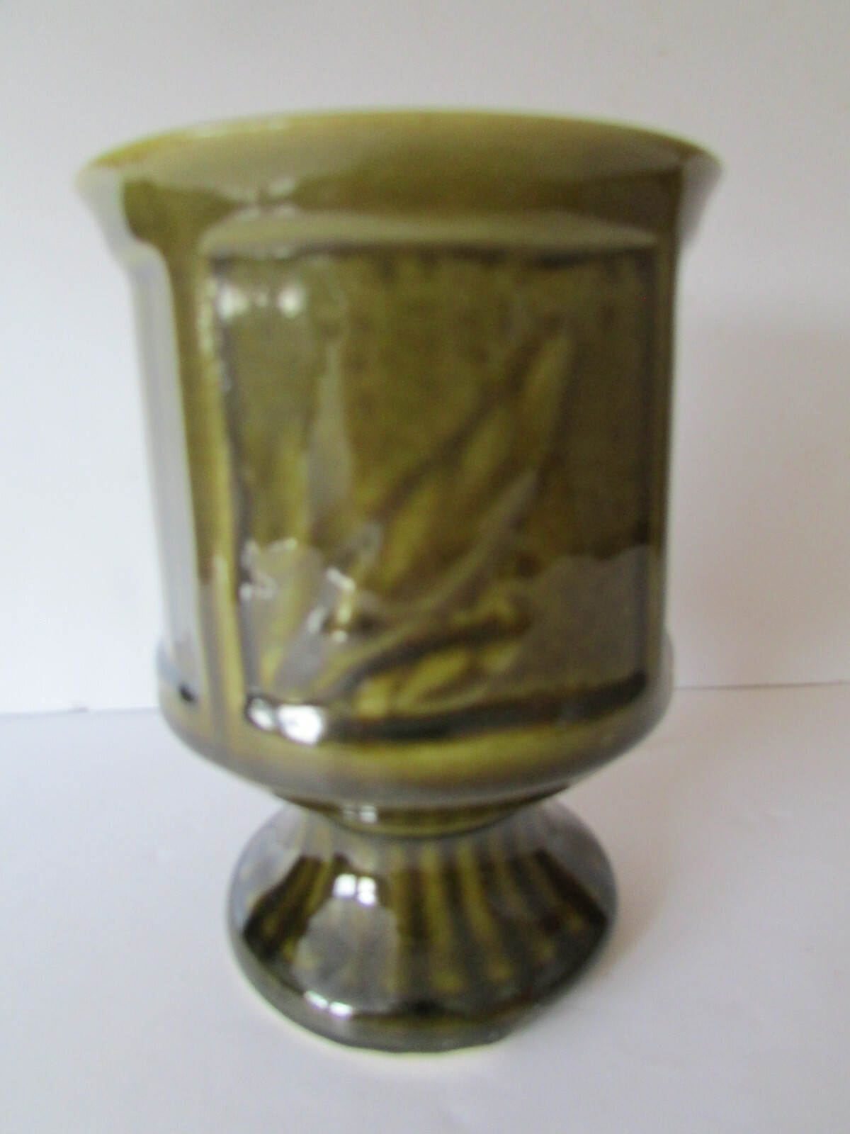 Older Vintage American Bisque Pottery Footed Planter or Vase-Ribbed side Clean