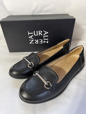 Naturalizer Fern Women s Black Leather Flats With Silver Bar Across Vamp 7.5M