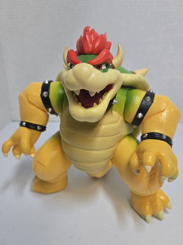 The Super Mario Bros. Movie - Bowser 7inch Action Toy
