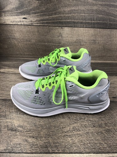 air max black and lime green