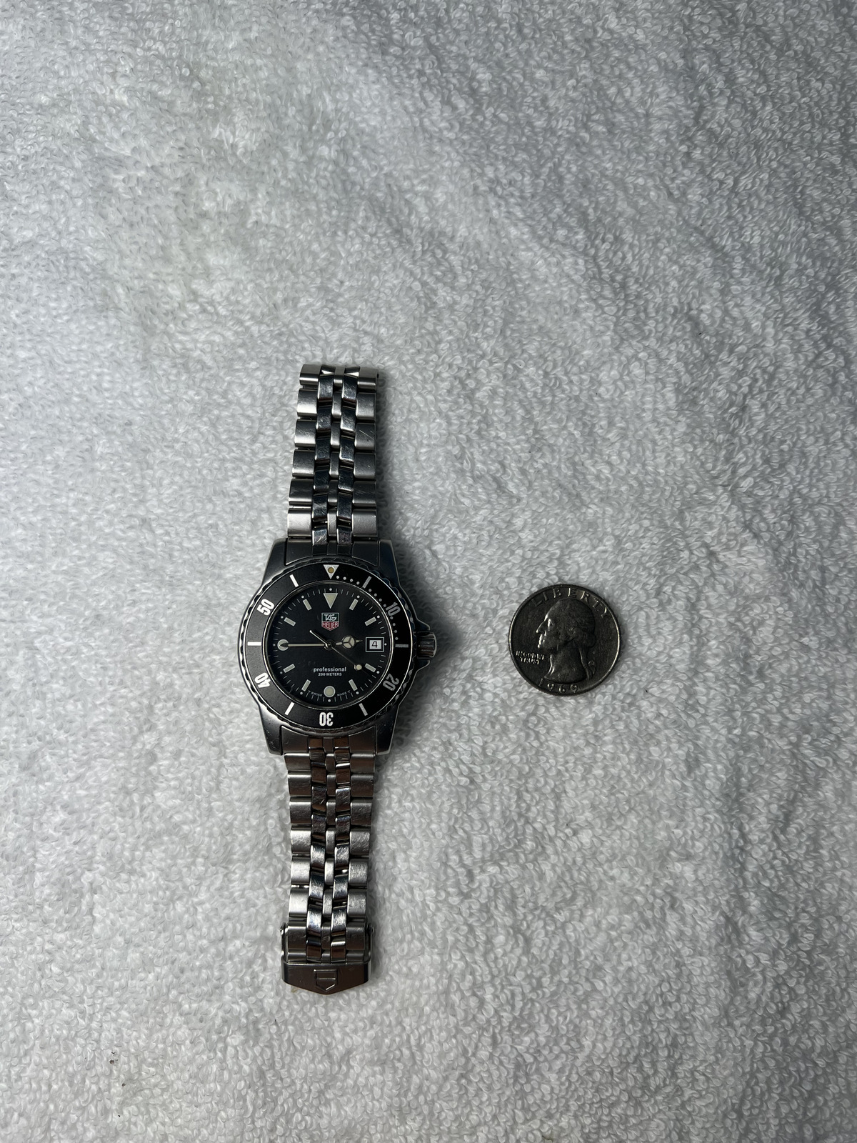 TAGHEUERタグホイヤープロフェッショナル 1500 WD1210-G-20 TAG Heuer 1500 Professional WD1210-G-20 Black Dial Quartz