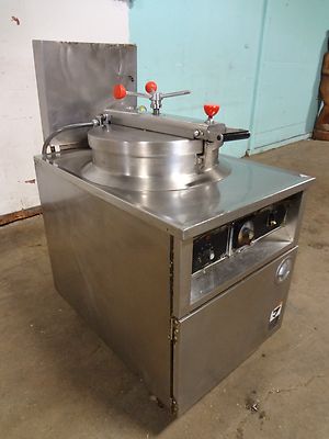 Commercial Kitchen Equipment - Pressure Fryer