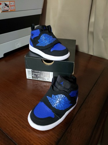 NEW IN BOX Sky Jordan 1 TD 'Hyper Royal' Black Hyper Royal