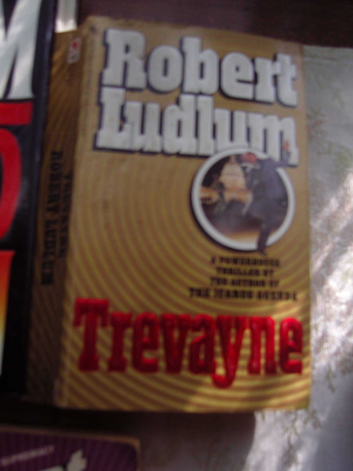 7 Robert Ludlum Novels (Trevayne/Matlock Papers/Altman Code/Janson Directive) +