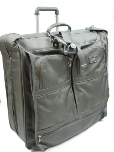 Henty CoPilot Messenger: Convertible Garment Bag (No Inner Henty CoPilot Messenger: Convertible Garment Bag (No Inner