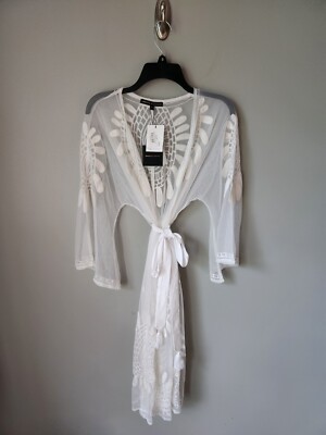 America & Beyond Cloud Cream Floral Crochet Cover Up Kimono Size Small NWT