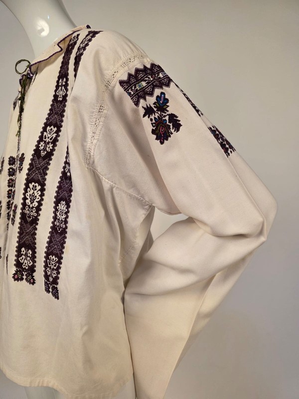 トップス used euro embroidery blouse Vintage Cowgirl Embroidered Blouse | Blue B | Women's