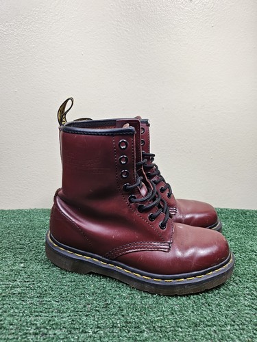 靴 Dr. Martens 1460 Cherry Red 9 Mr Martens 1460 Cherry Red Boots Women's Size 5 Smooth