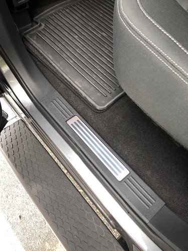 Genuine Nissan Kick Plate 999G6-W3200 – Front & Rear Set, OEM Quality