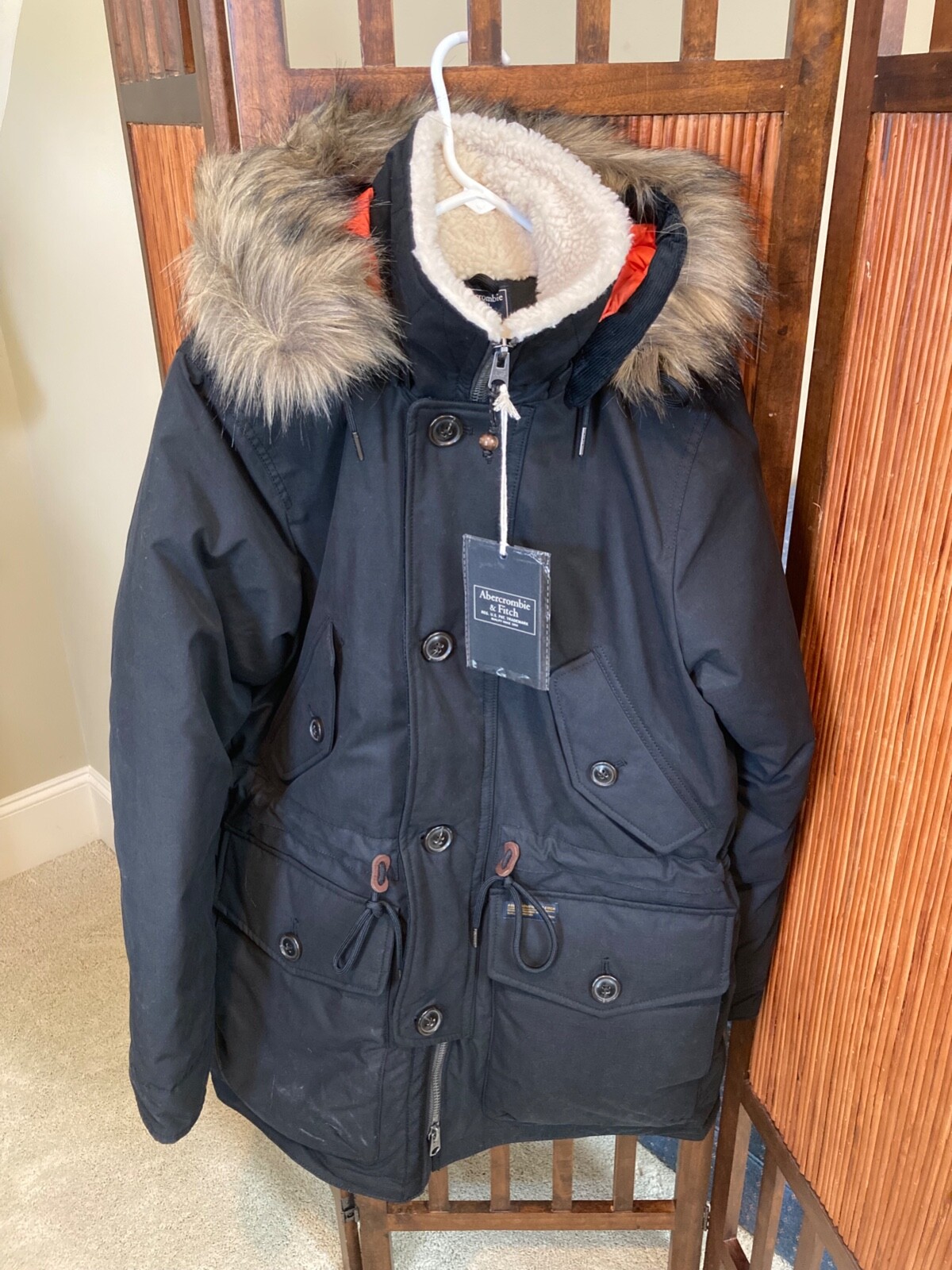 ABERCROMBIE & FITCH MENS ULTRA PARKA DOWN JACKET COAT BLACK ABERCROMBIE & FITCH MENS ULTRA PARKA DOWN JACKET COAT BLACK