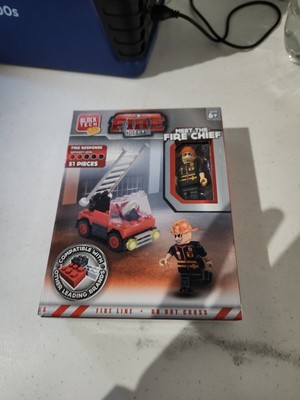 Meet The Fire Chief & Truck  Block Tech  51 Pieces   New